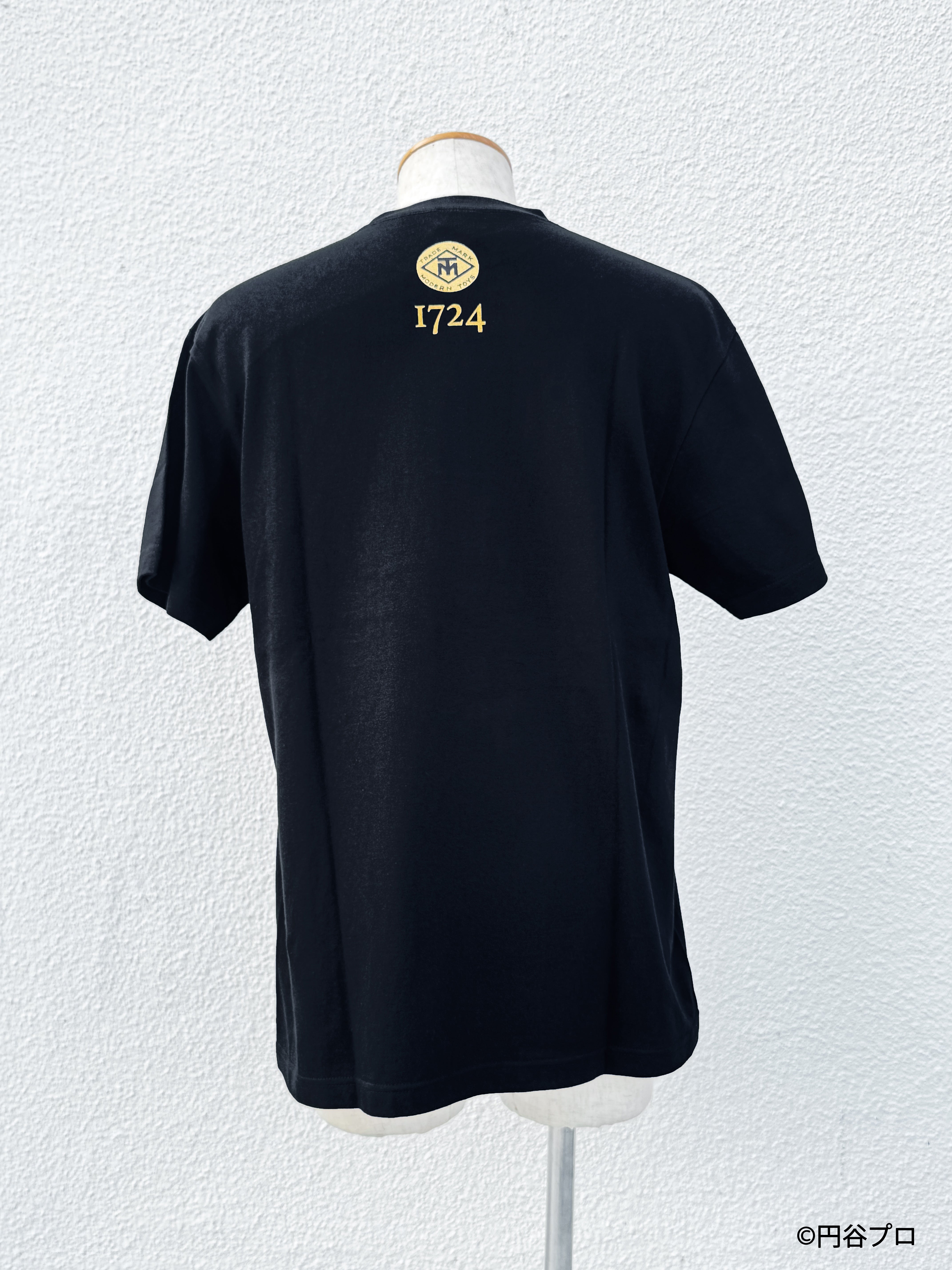 増田屋齋藤貿易 ウルトラQ 手踊り カネゴン Tシャツ（ブラック）
